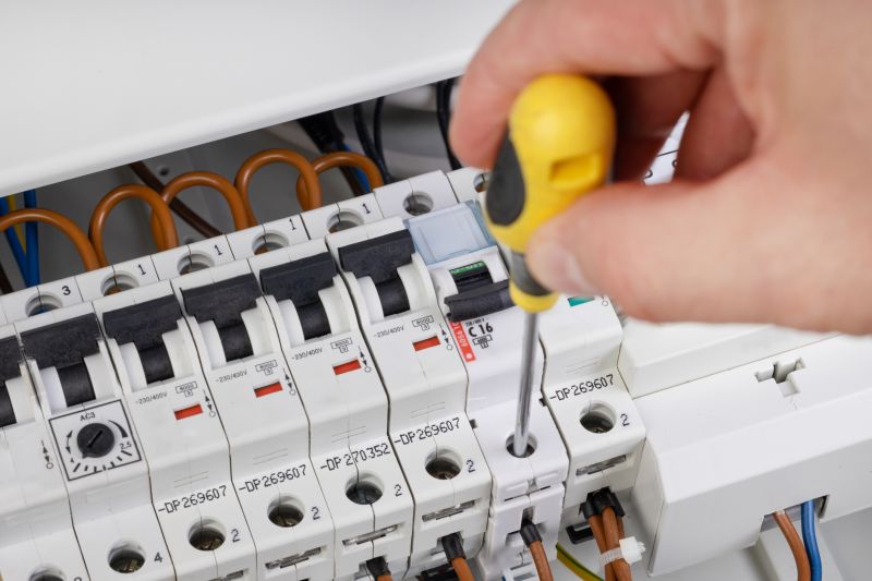 Circuit Breaker Wiring in Pasadena, CA